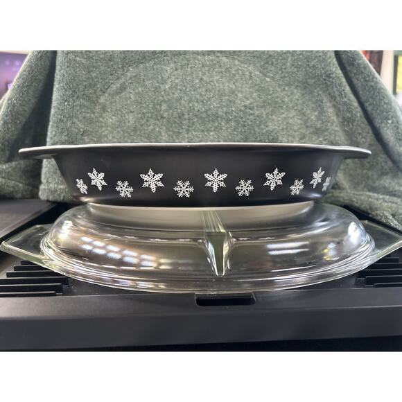 NOS Pyrex Lidded Opalware Glass Snowflake Pattern c1956 - Picture 14 of 16